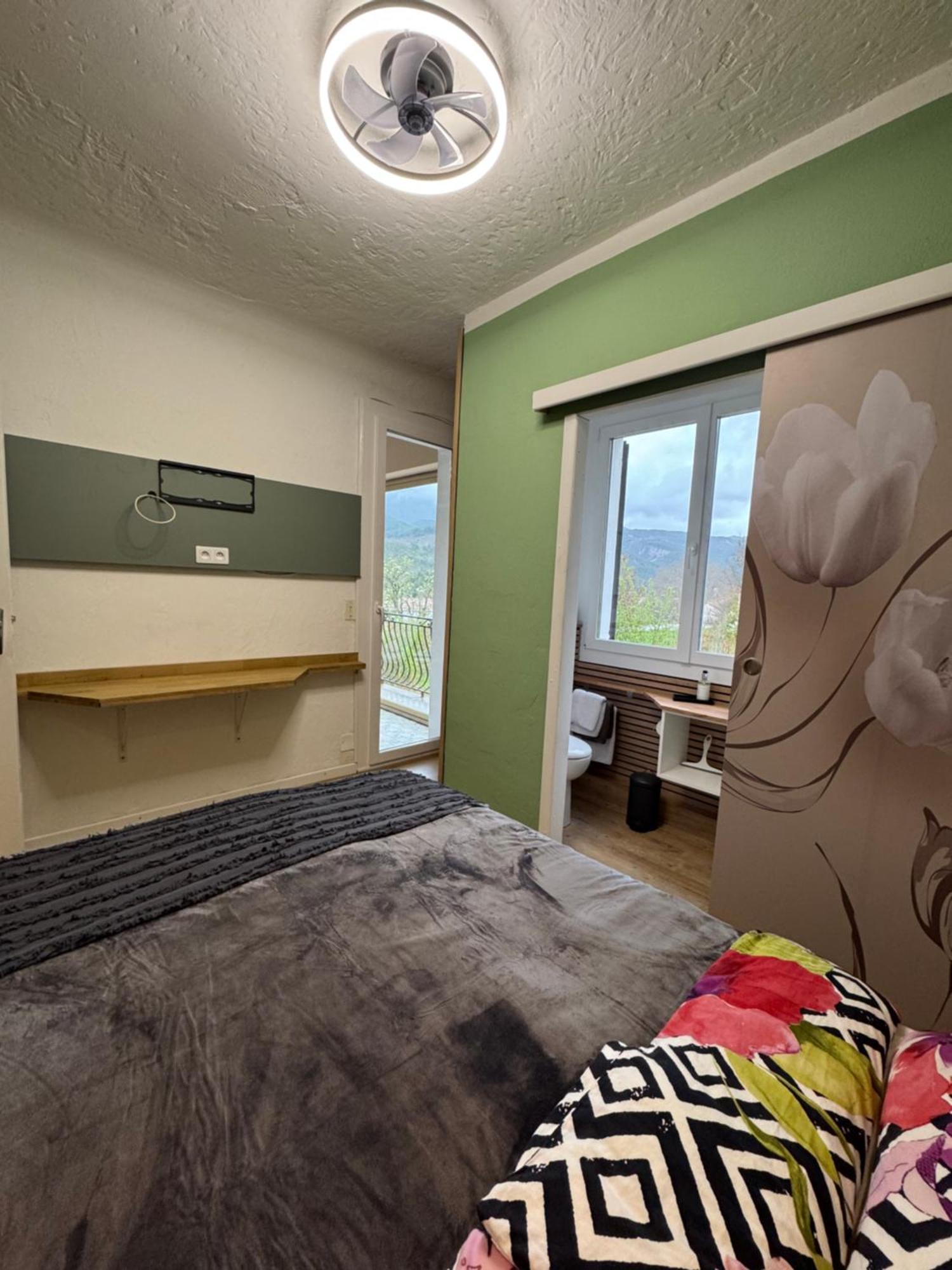 Bnb Castellane Chambre D'Hotes B&B Exterior photo